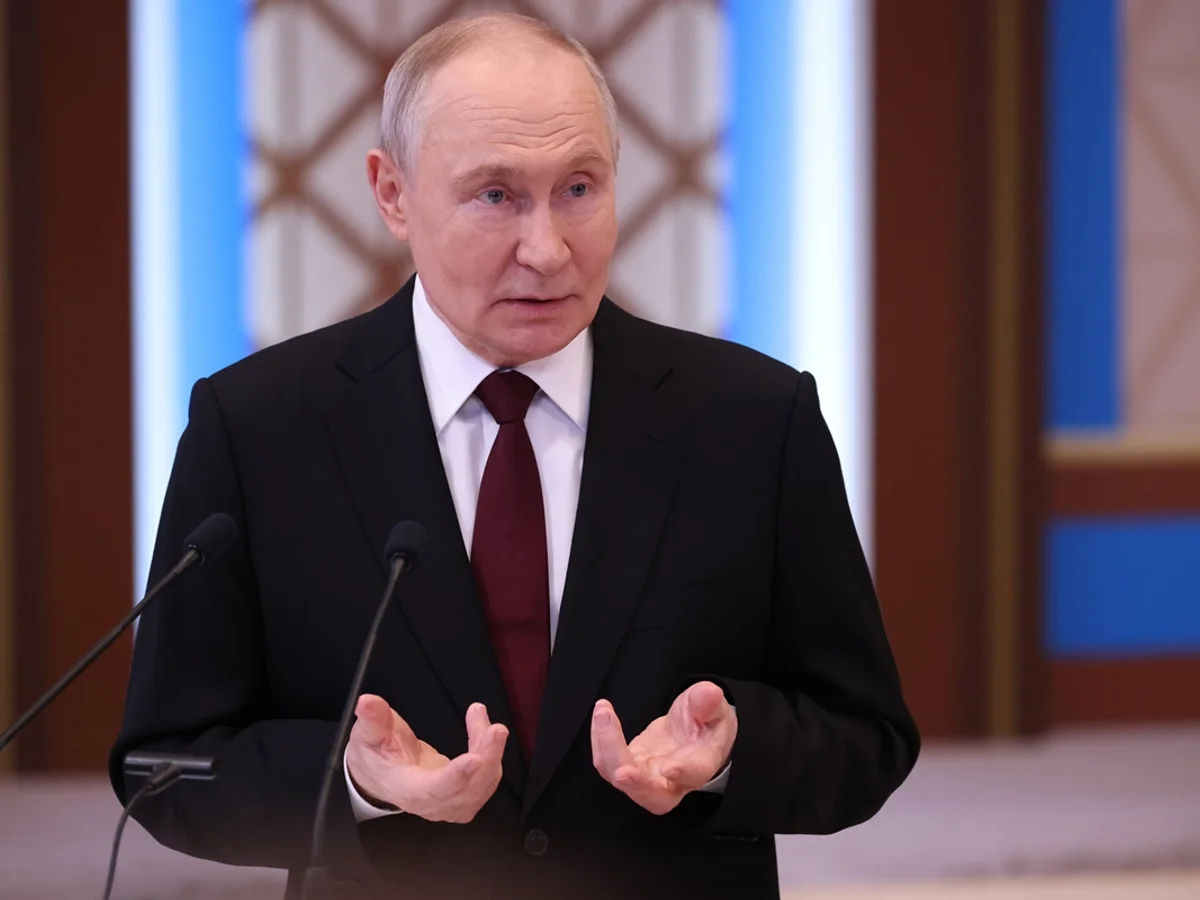 Putin acusa líderes europeus de prepararem guerra contra a Rússia