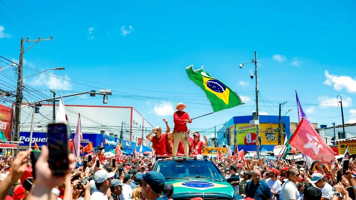 Lula questiona corte prometido por Flávio: “De onde vai tirar R$ 250 bi?”