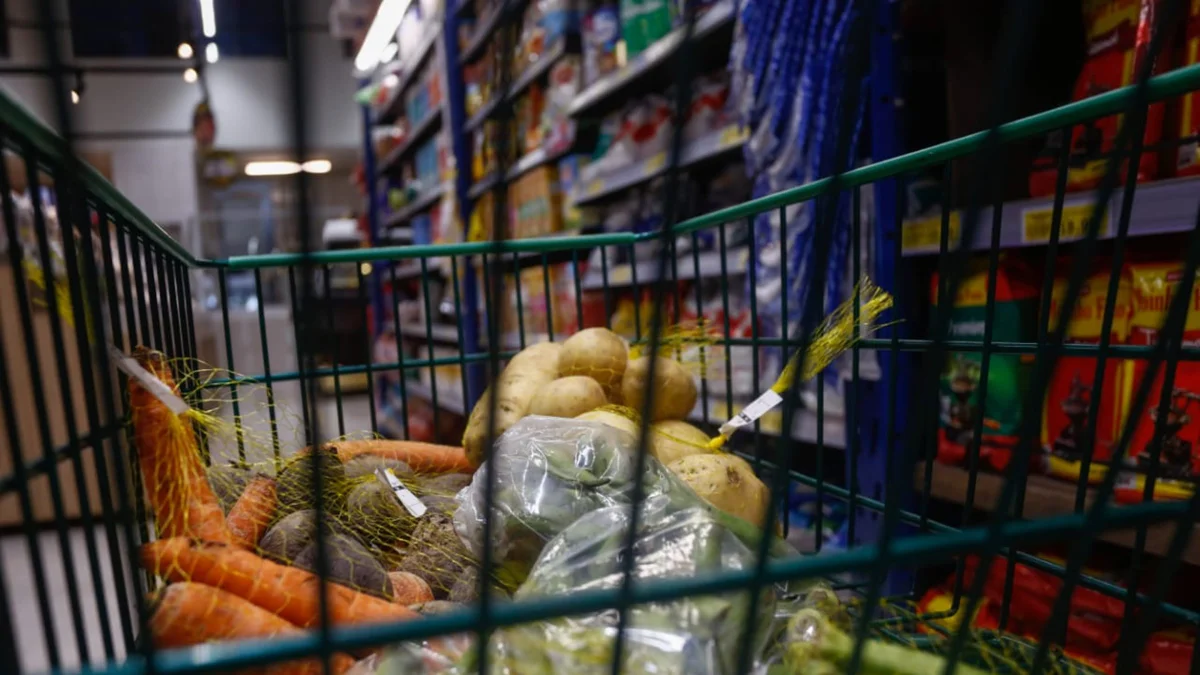 Habitação e alimentos: saiba quem são os "vilões" da inflação em setembro