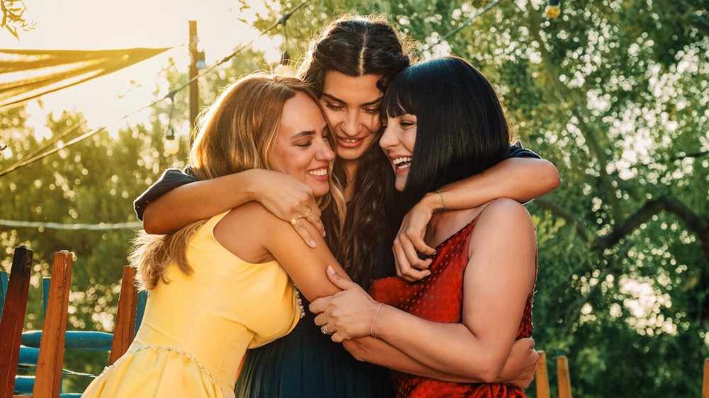 Uma Nova Mulher é uma obra original da Netflix e segue a história de três amigas de longa data — Foto: Divulgação/Netflix