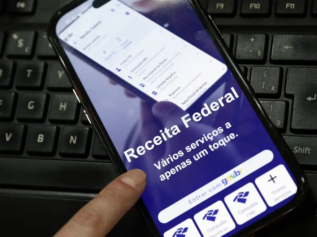 Receita libera consulta a lote da malha fina de mais de R$ 500 milhões; veja como fazer