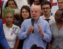 Diálogo entre Lula e deputados jovens pode representar tentativa de ‘passar bastão’, aponta analista