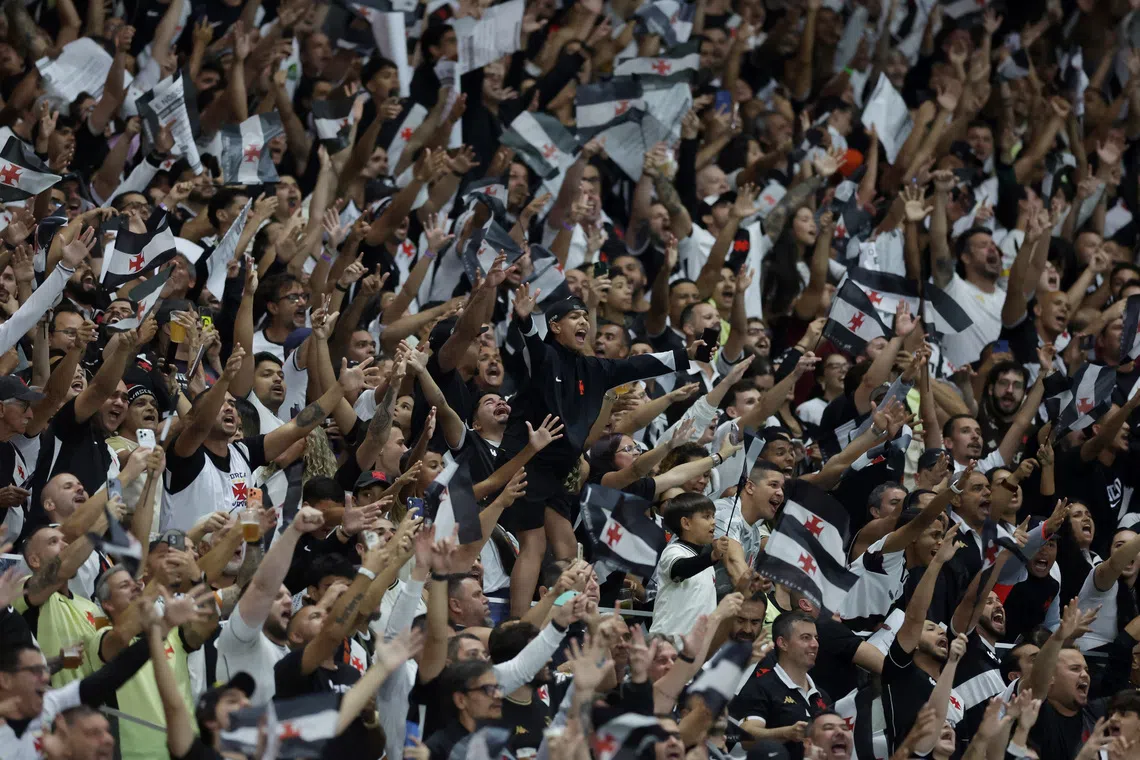 Flamengo condena danos no Maracanã após confronto entre Vasco e Boca
