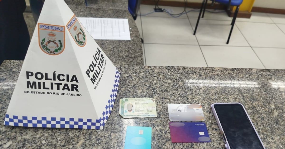 Camareira é presa após furtar cartões de hóspedes e fazer compras em Copacabana, no Rio