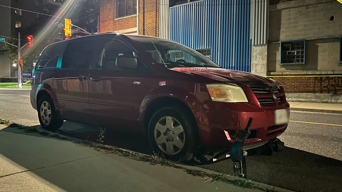 Elliott Street East and McDougall Avenue reopens after collision