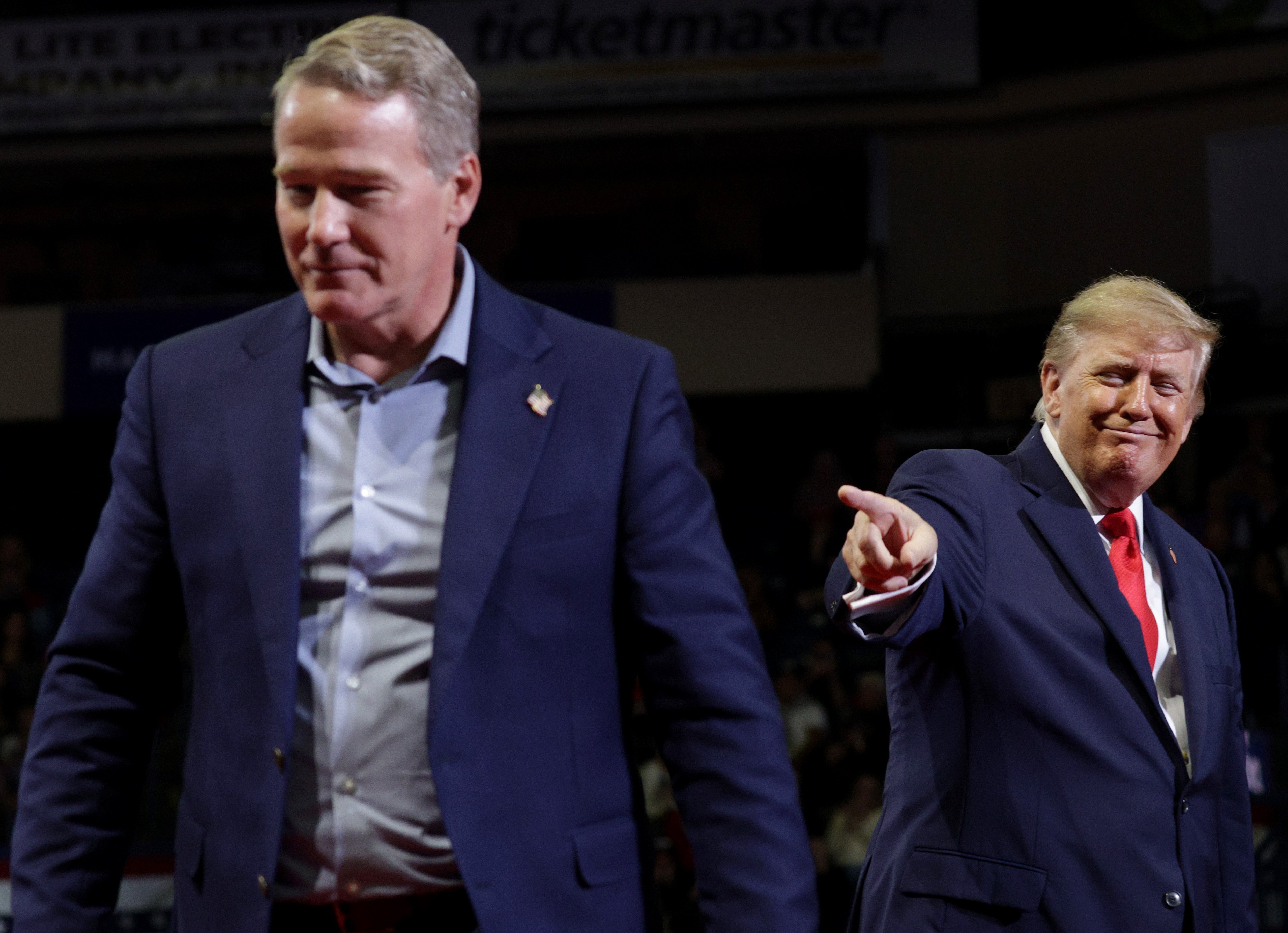 Candidato MAGA revela como se sente sobre Trump falar constantemente sobre o traseiro dele