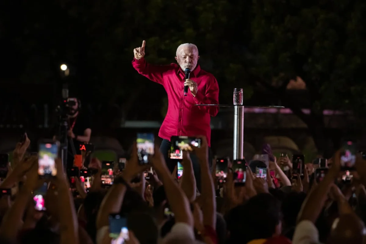 Novo vai ao TSE para tentar barrar shows de apoio a Lula