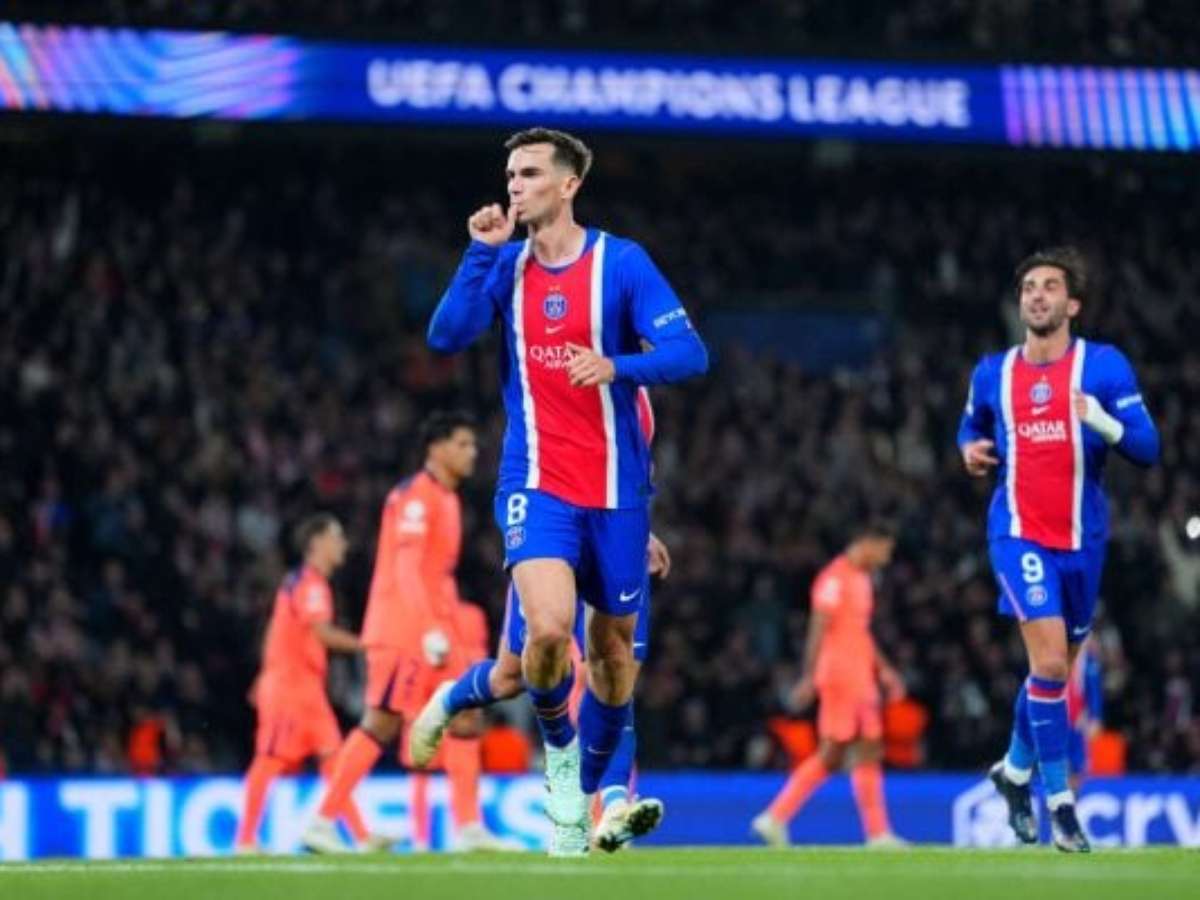 PSG vence Barcelona e mantém 100% de aproveitamento na Champions