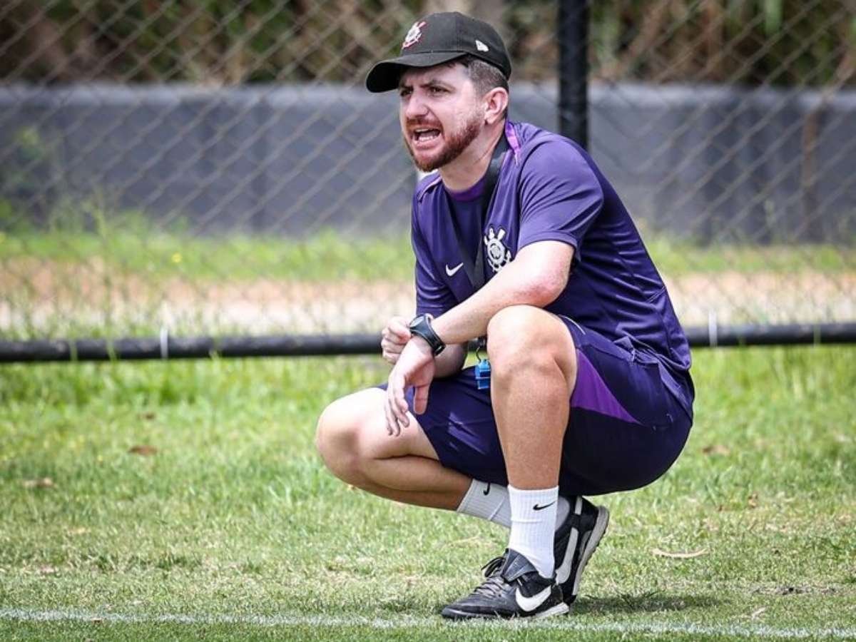 Corinthians define treinador para clássico contra o Palmeiras; conheça