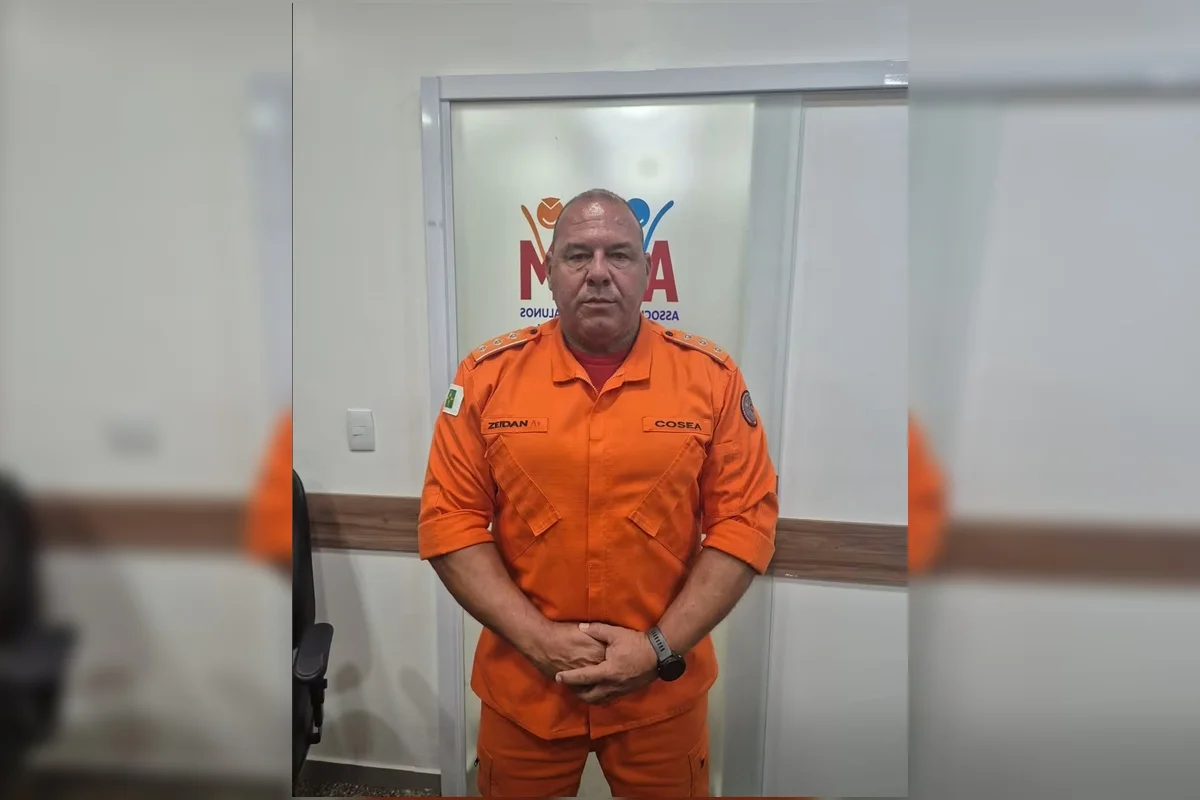 Major dos bombeiros usava trabalhadores de associação em obra particular
