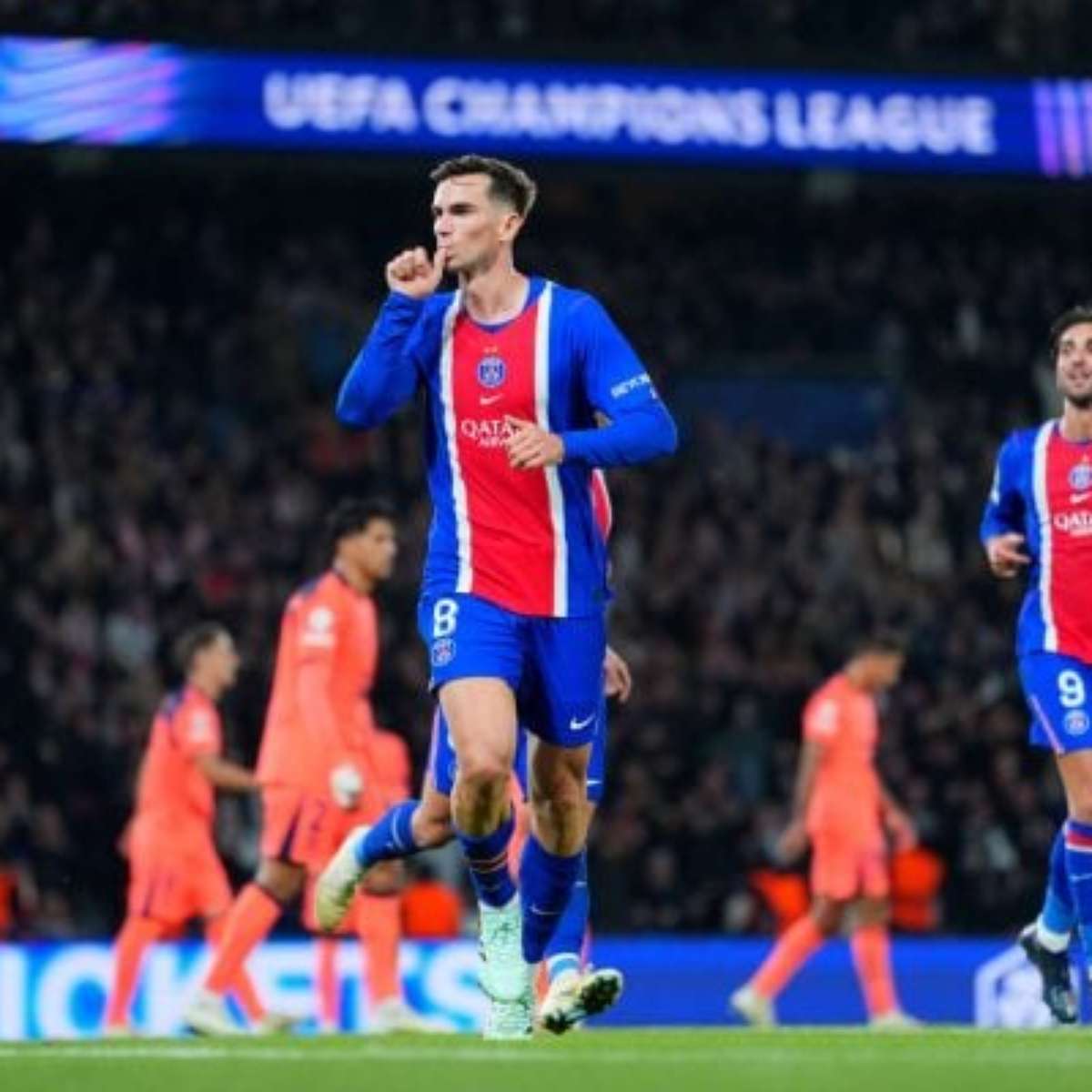 PSG vence Barcelona e mantém 100% de aproveitamento na Champions