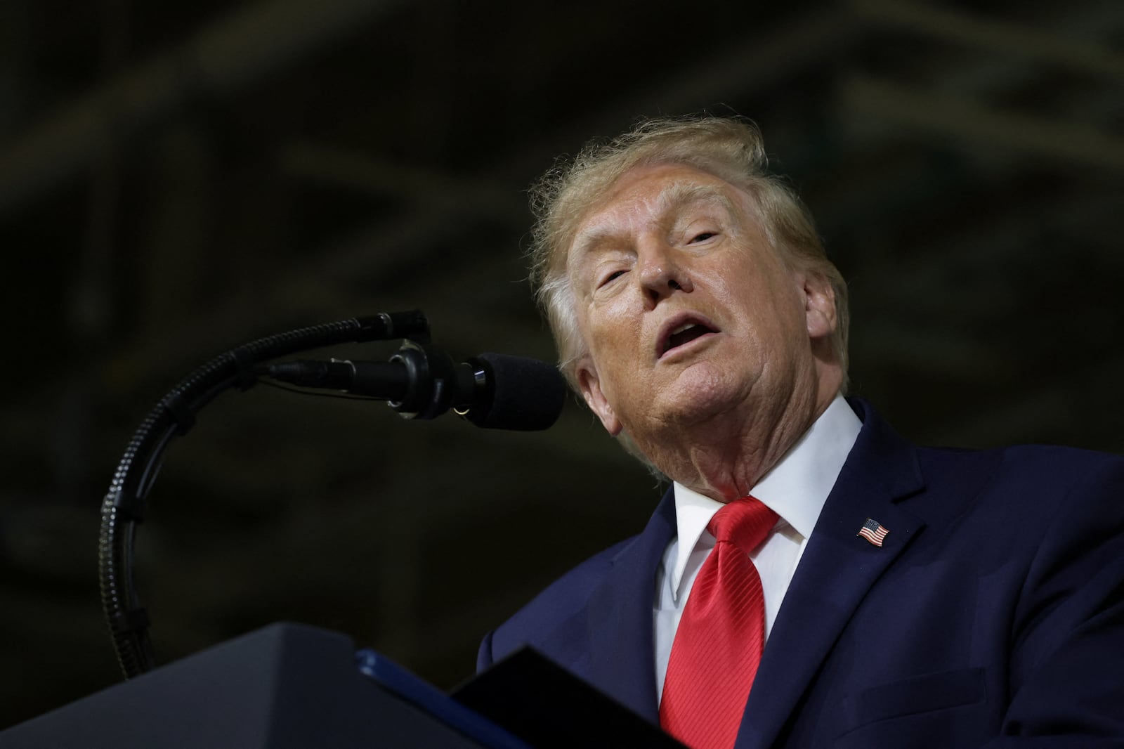 Relação com Trump será desafio para diplomacia brasileira em meio ao tarifaço imposto pelos EUA Jonathan Ernst/Reuters - 01.10.2026