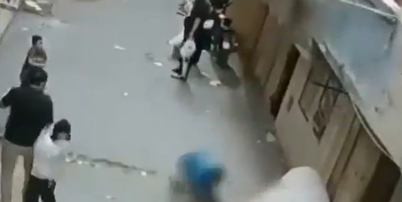 Homem salva crian&ccedil;a que caiu de pr&eacute;dio segundos antes de atingir o ch&atilde;o Foto: Reprodu&ccedil;&atilde;o/X/@Rulaelhalabi