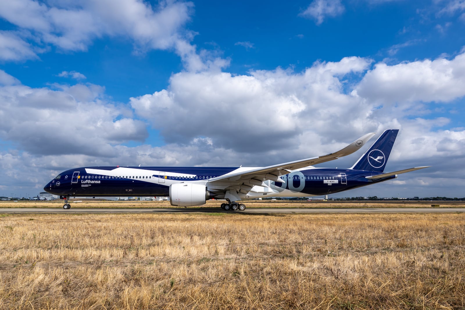 Rota Munique-Tóquio começa a ser operada em 3 de dezembro Herve Goussé / Lufthansa