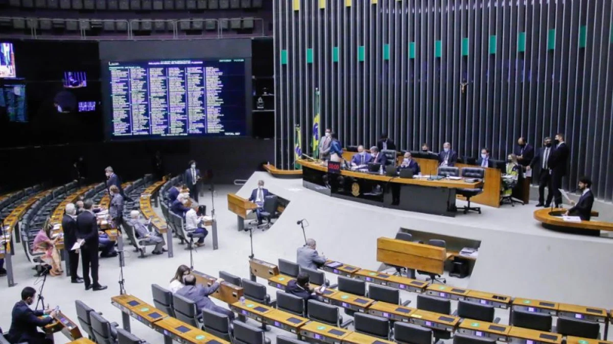 Direita e centro compõem 62,5% da nova bancada do DF na Câmara Federal
