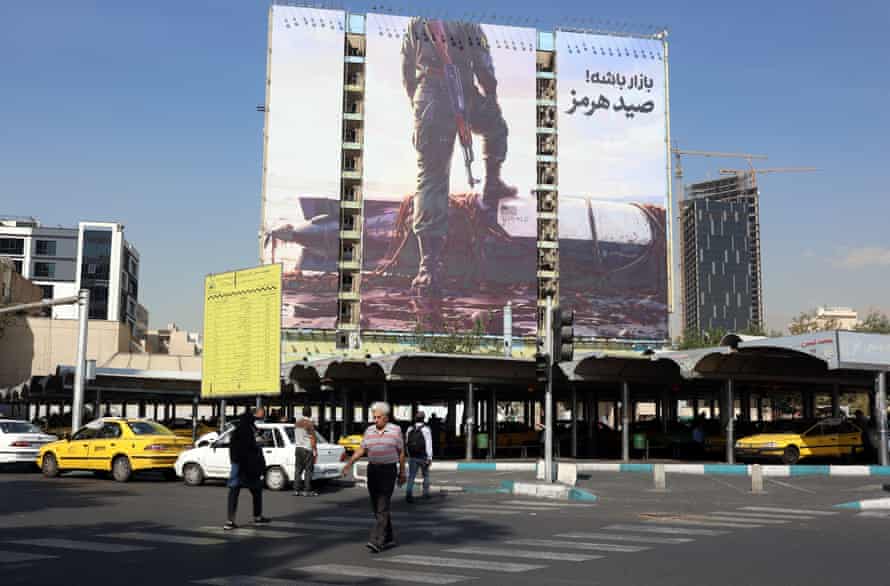 O Irã ameaça instalações de petróleo e de IA em sete países do Golfo se os EUA e Israel renovarem os ataques.