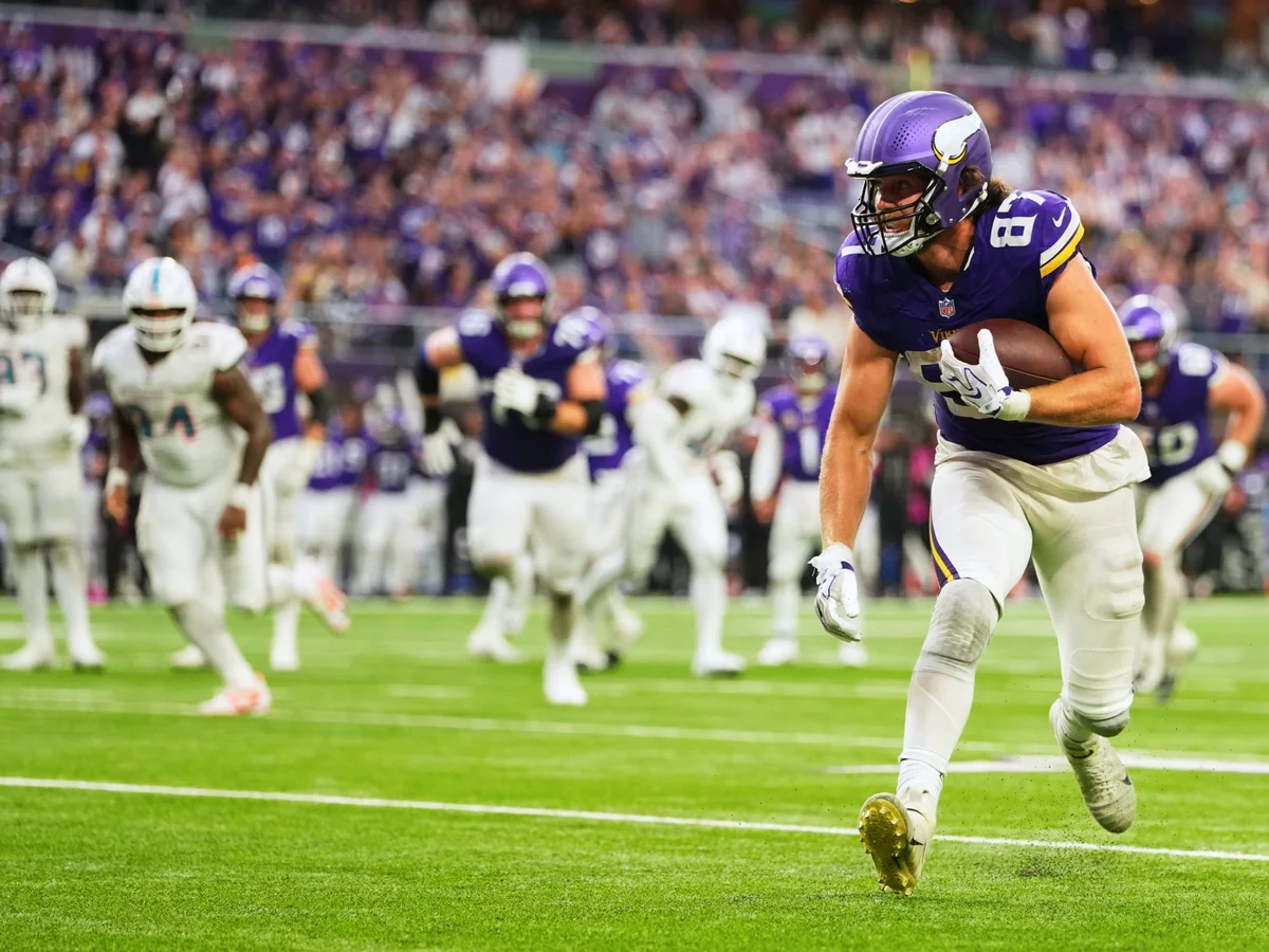 Chiefs, Vikings e 49ers seguem invictos; veja resultados da semana 4 da NFL