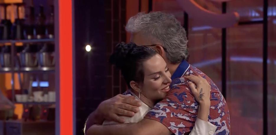 Mala Rodríguez despidiéndose del programa.
