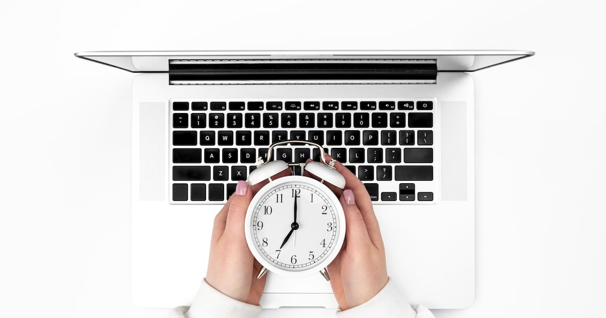 Pontualidade no trabalho: atrasos frequentes prejudicam imagem e credibilidade