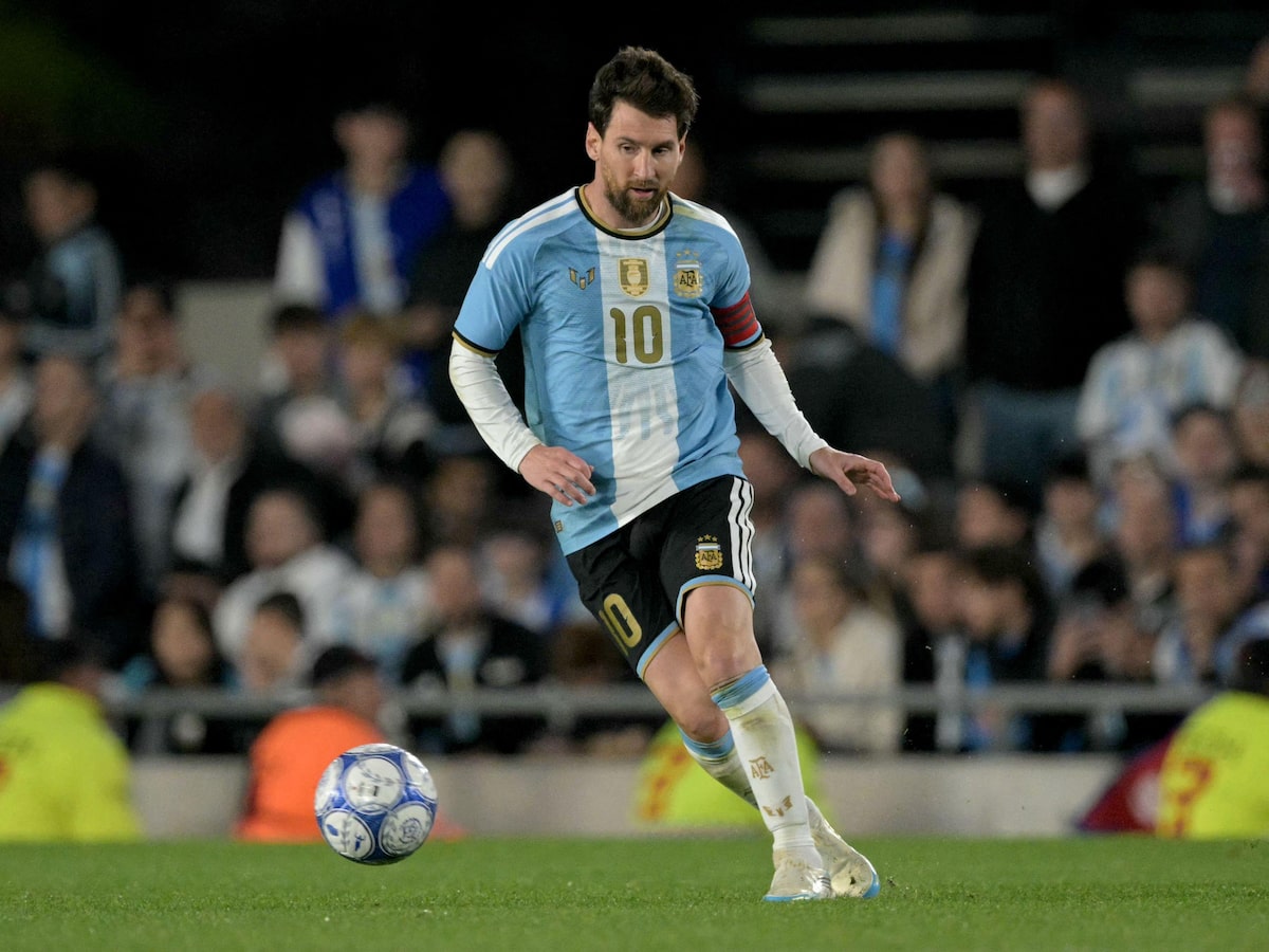 Imprensa internacional se derrete por Messi em despedida da Argentina: ‘O melhor até o último dia’