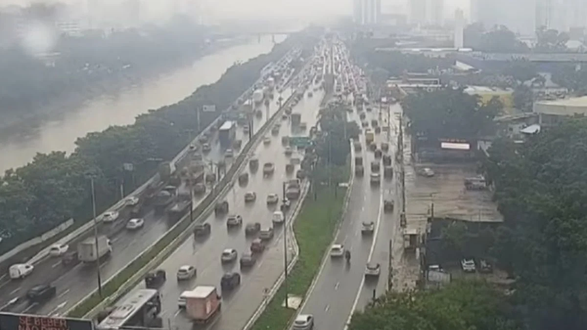 Clima: outubro começa com temporais no Sudeste e calor de 40ºC no Nordeste