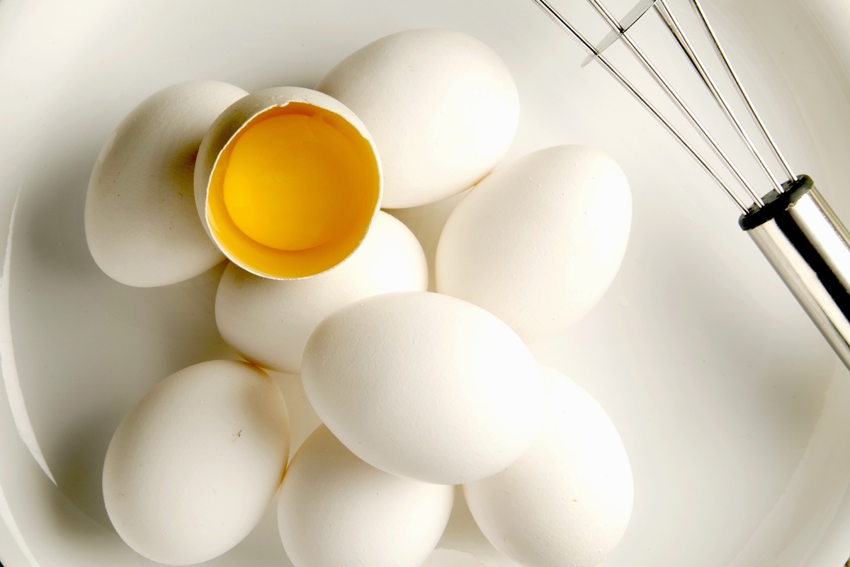 3 truques simples para cozinhar e descascar ovos sem dificuldade