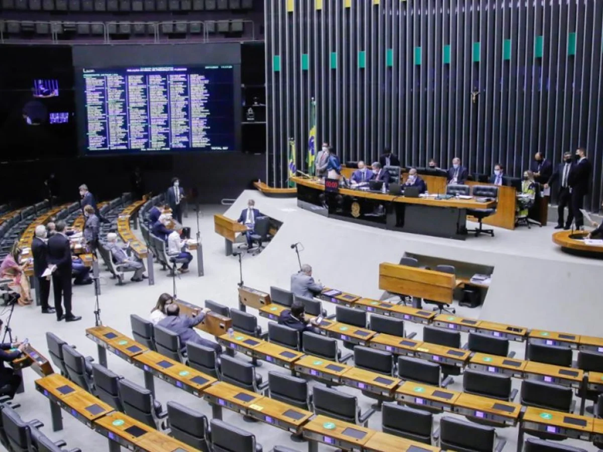 Direita e centro compõem 62,5% da nova bancada do DF na Câmara Federal